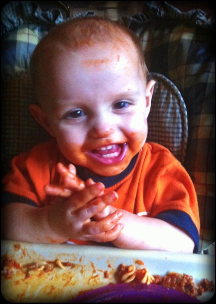 Daniel vs Spaghetti – his hands and face now match his shirt!