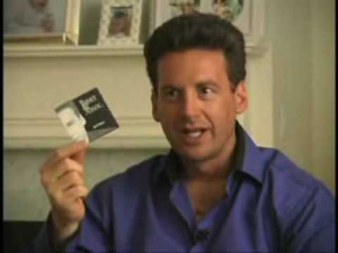 [video] Your business card is CRAP! This is so funny…