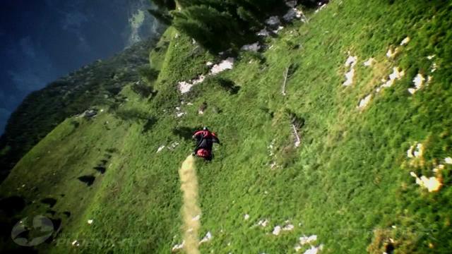 It’s unreal that humans do this!! Amazing Wingsuit Sky Flying Video