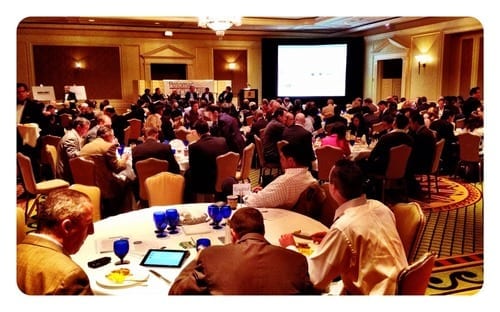 Packed house DC Mobile Outlook Conf w/ @potomactechwire #mobout