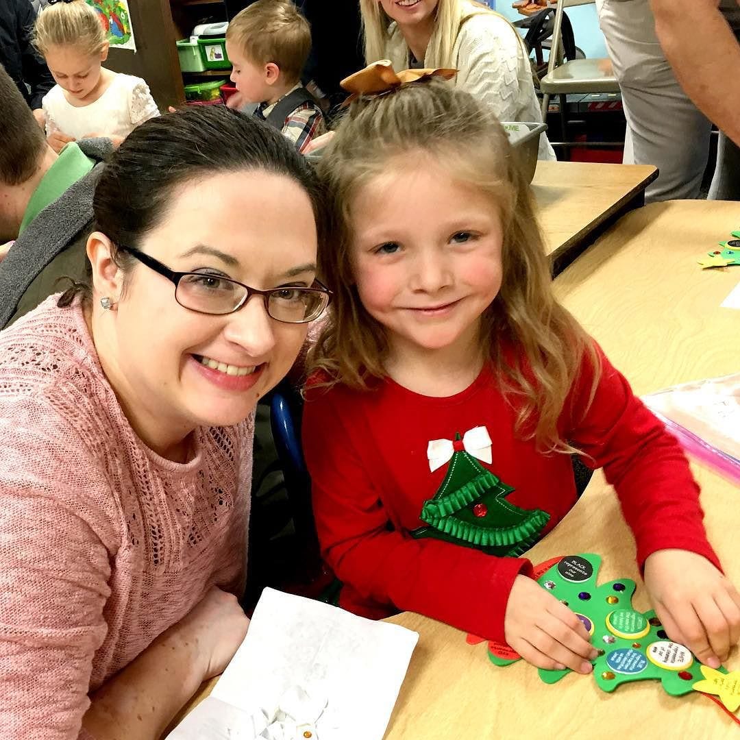 Christmas craft time with mommy