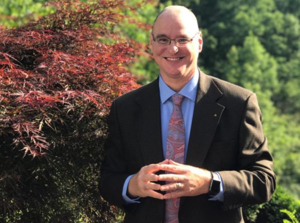 paulhelmick-suit-outside Paul Helmick